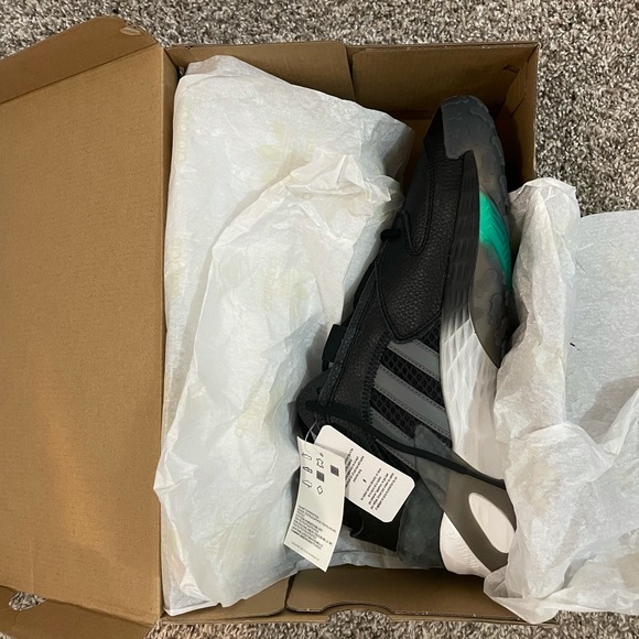 Adidas Streetball - Picture 9 of 10